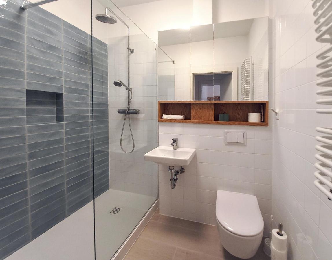 Warsaw Concierge Hoza Centrum Exterior photo